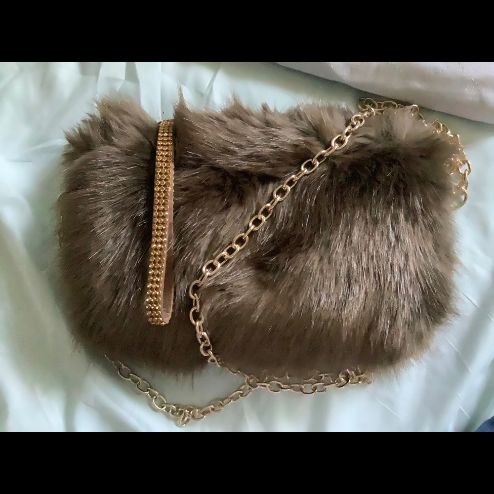 Brand NEW Brown soft fur crossbody gold chain